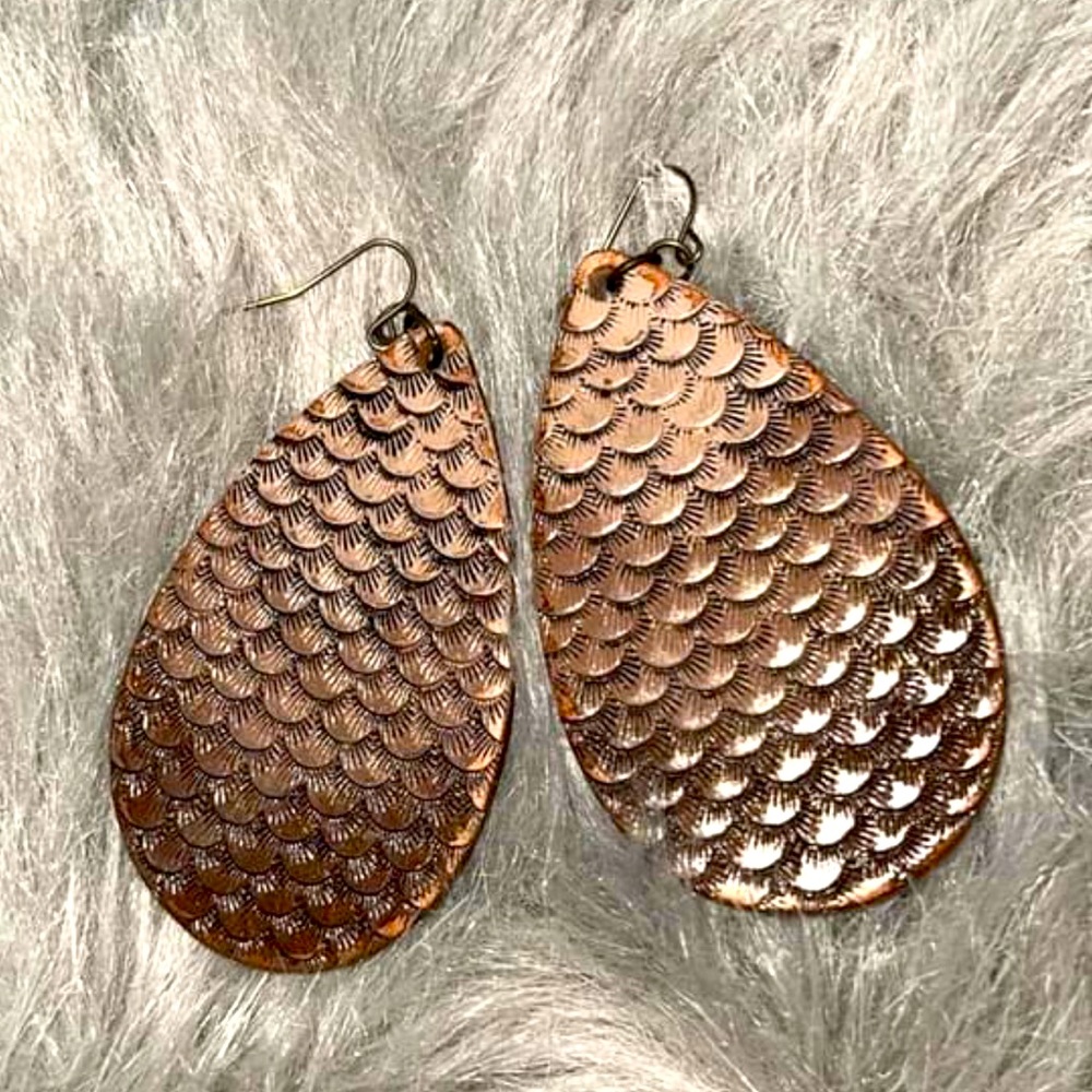 Sweet Creek Medium Mermaid Leather earrings